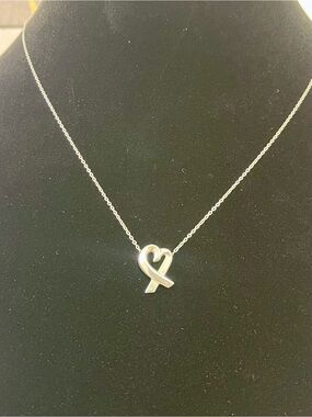 Tiffany & Co. 925 Sterling Silver Heart Ribbon Pendant Necklace 16” Chain